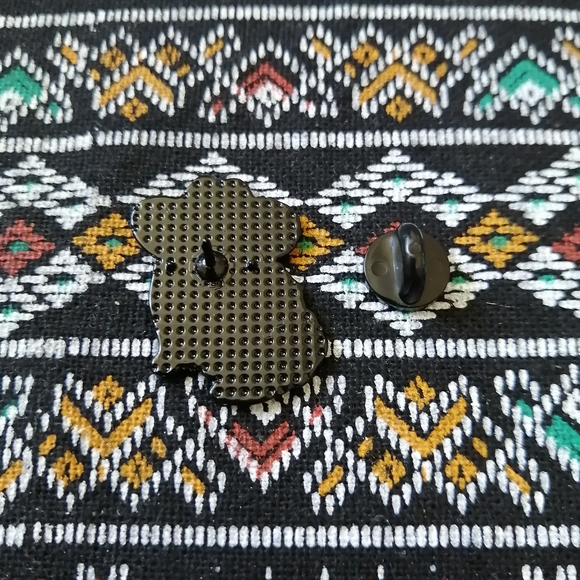 📍2/20$ Cowboy Cat Enamel Pin NWOT - Picture 4 of 4